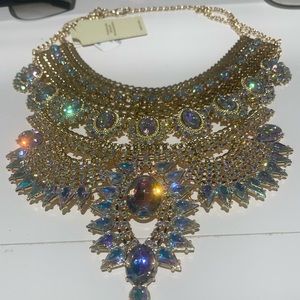Jewel necklace
